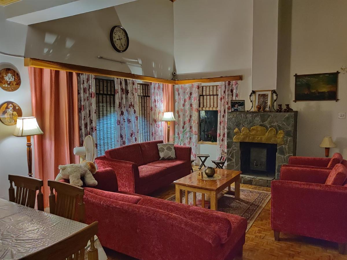 Aashirwad Homestay Kulu Zewnętrze zdjęcie