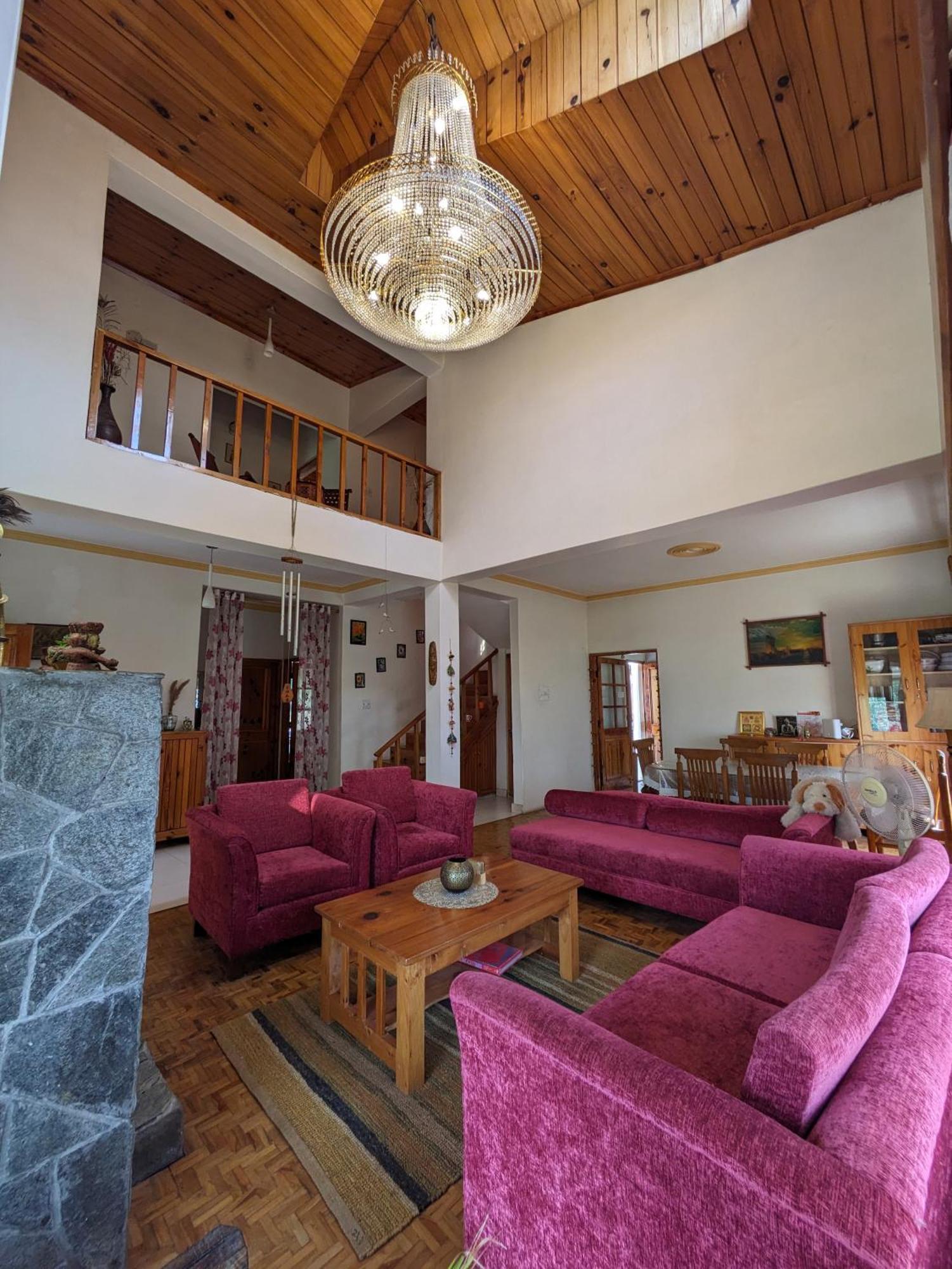 Aashirwad Homestay Kulu Zewnętrze zdjęcie